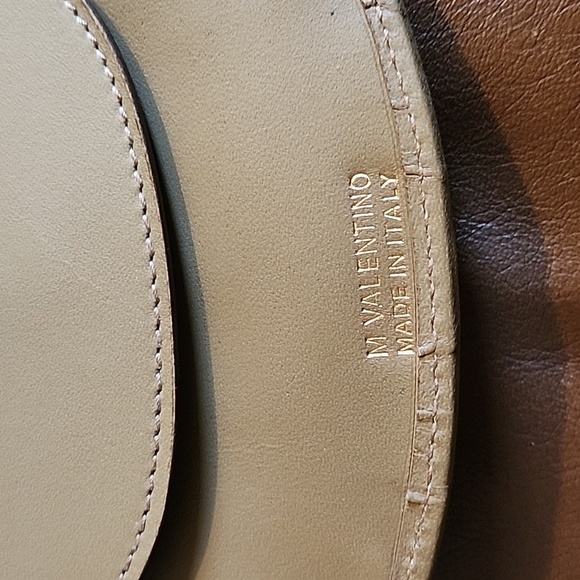 Mario Valentino  Wallet - Picture 7 of 15